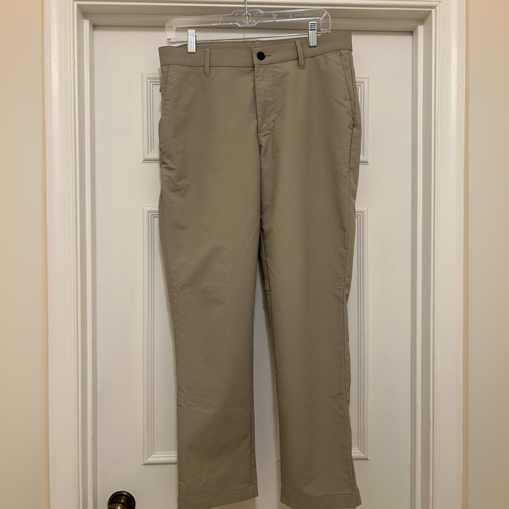 Banana Republic athletic fabric chinos 32x30